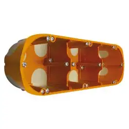 Boîte triple BBC entraxe 71 mm profondeur 50 mm